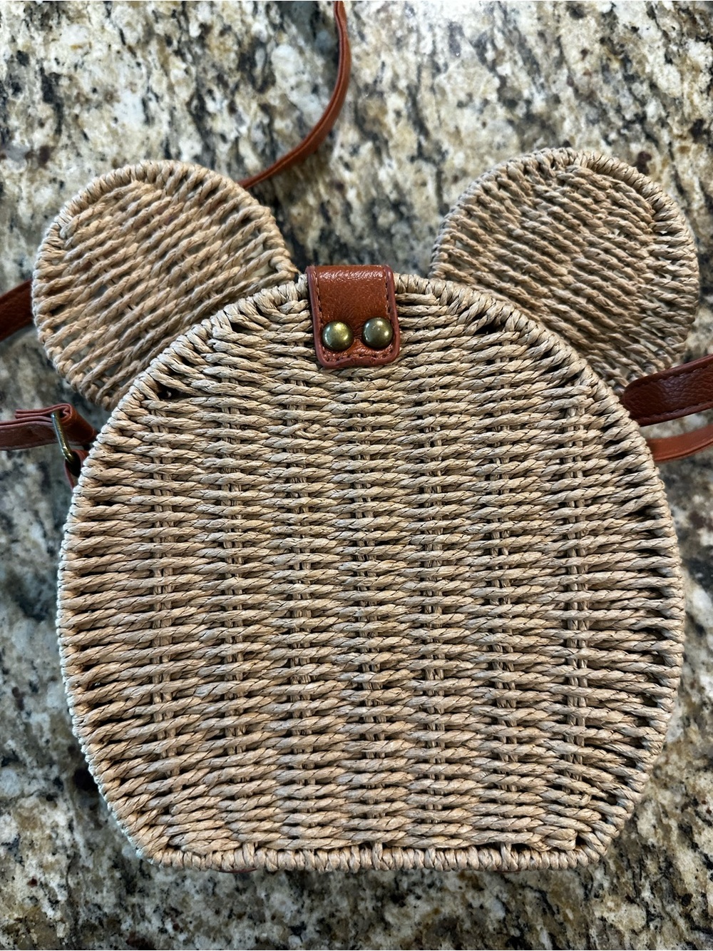 Disney Mickey/Minnie Woven Rattan adjustable strap bag - Picture 3 of 10